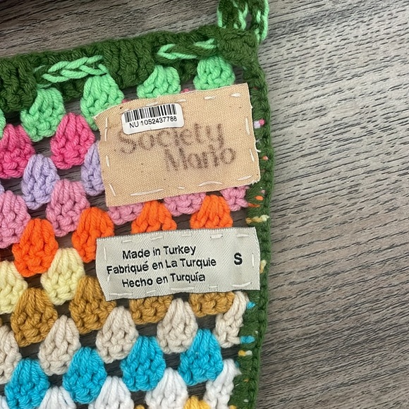 Colorful June Top - Picture 4 of 5